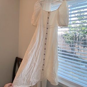 Women’s white maxi H&M button up dress